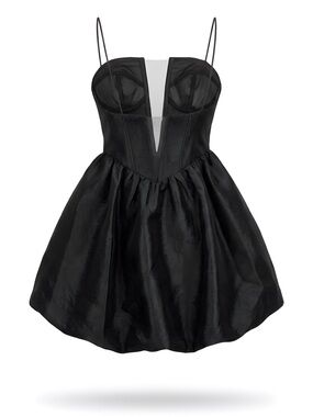 Elegant Black Strapless Formal Dress